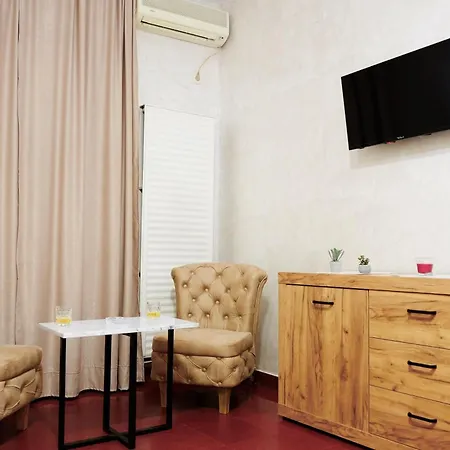 Panorama Apartment *